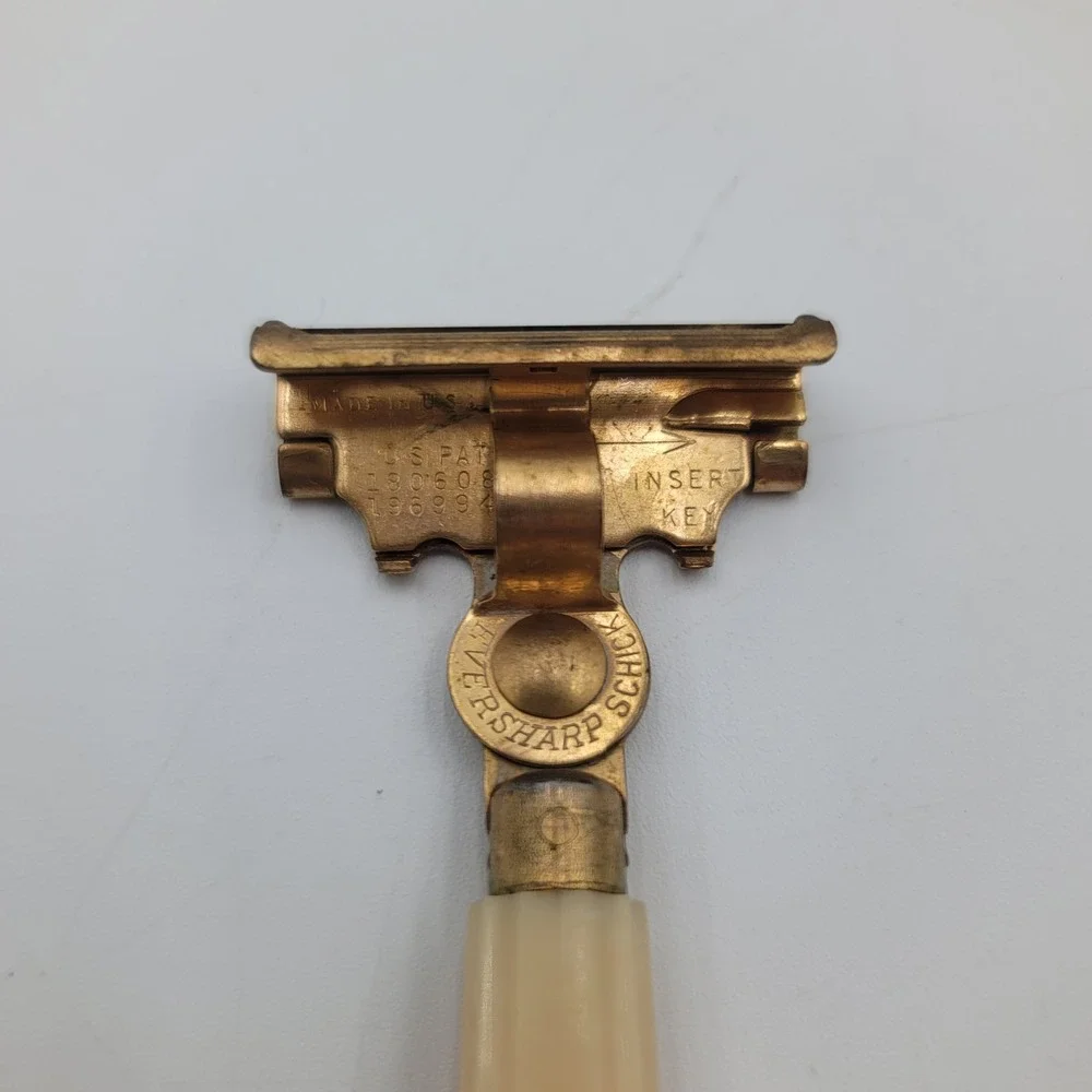 Vintage Schick Eversharp Injector Razors Set of 2 Amber Cream Bakelite Handles